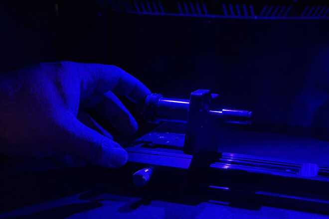 Untreated fingerprint on cartrige case surface. image