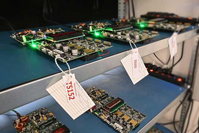 Testing and burn-in room image